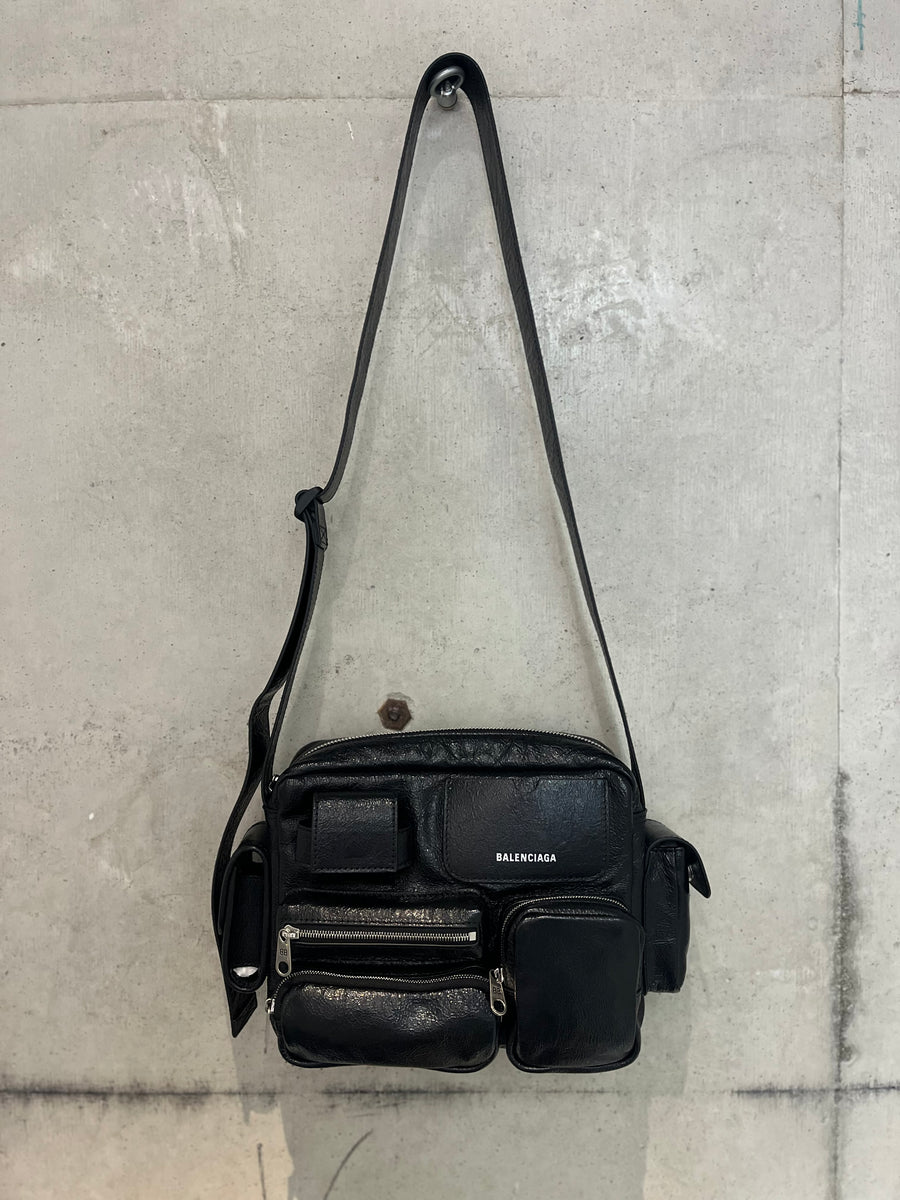 BALENCIAGA SUPERBUSY CAMERA BAG BLACK バレンシアガ 公式通販