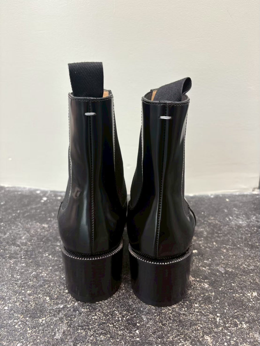 MAISON MARGIELA TABI CITY CHELSEA H55 BLACK メゾンマルジェラ 公式