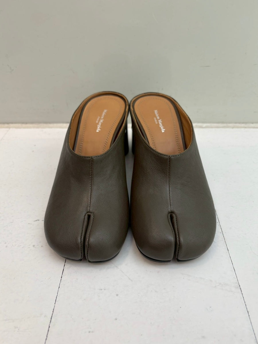 MAISON MARGIELA (メゾンマルジェラ) | TABI PUMP MULES H60