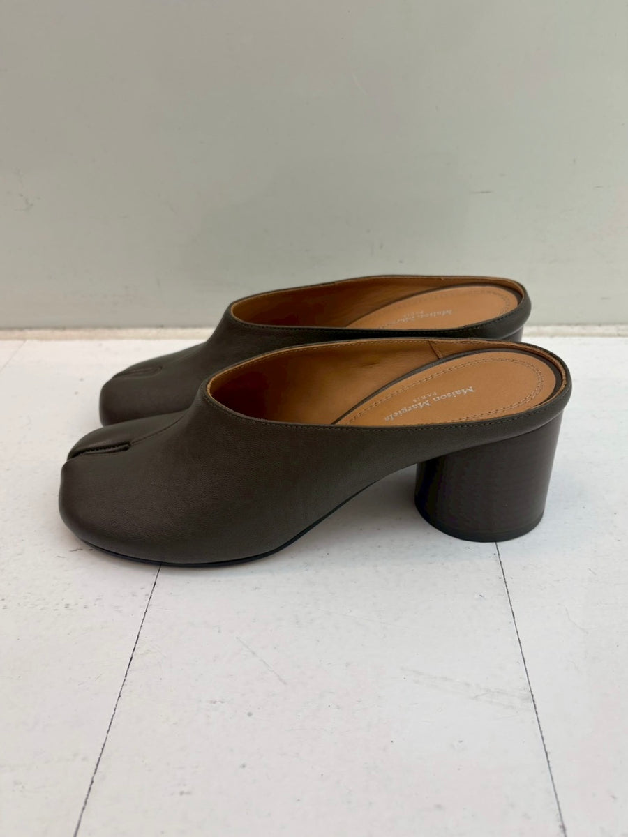 MAISON MARGIELA (メゾンマルジェラ) | TABI PUMP MULES H60