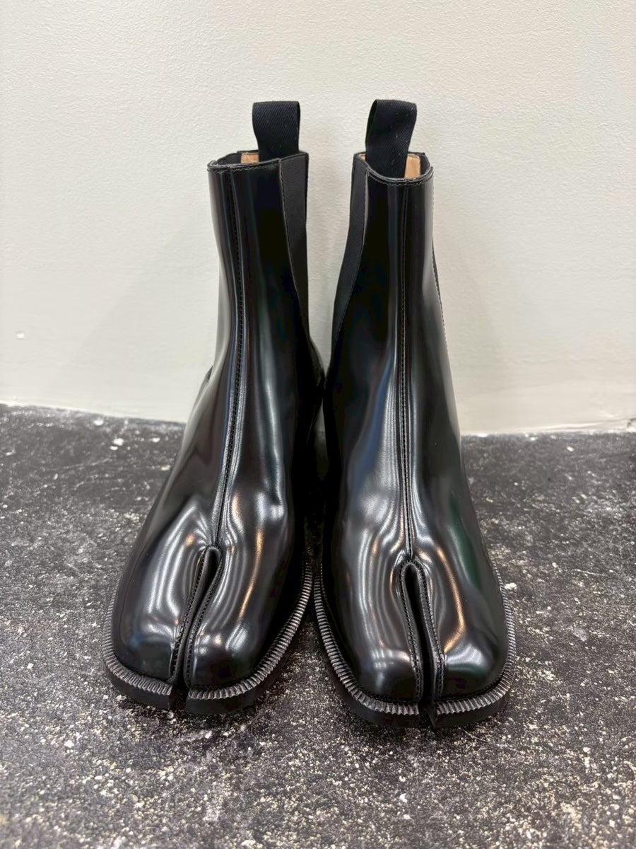 MAISON MARGIELA TABI CITY CHELSEA H55 BLACK メゾンマルジェラ 公式