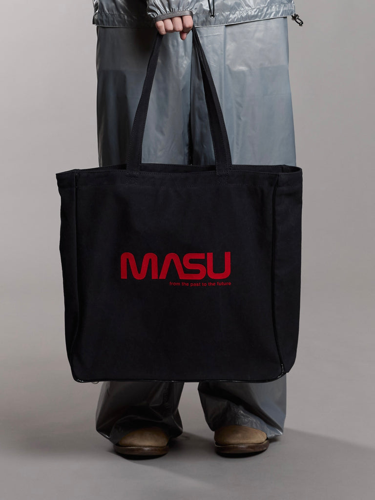 EXPLORER TOTE BAG BLACK