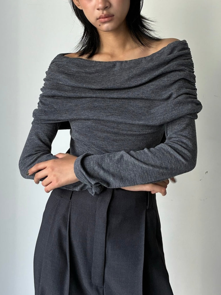 WOOL DRAPE OPEN SHOULDER GREY