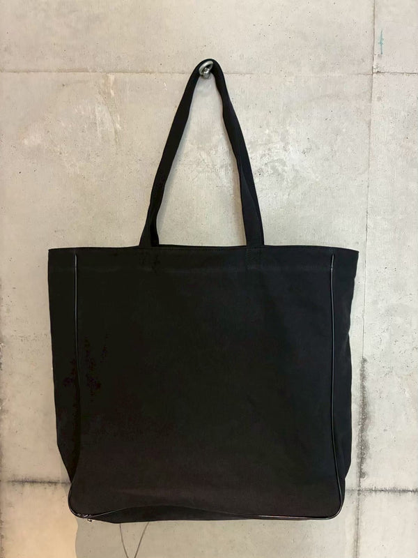 EXPLORER TOTE BAG BLACK