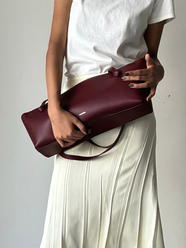 KNOT SHOULDER EW BURGUNDY