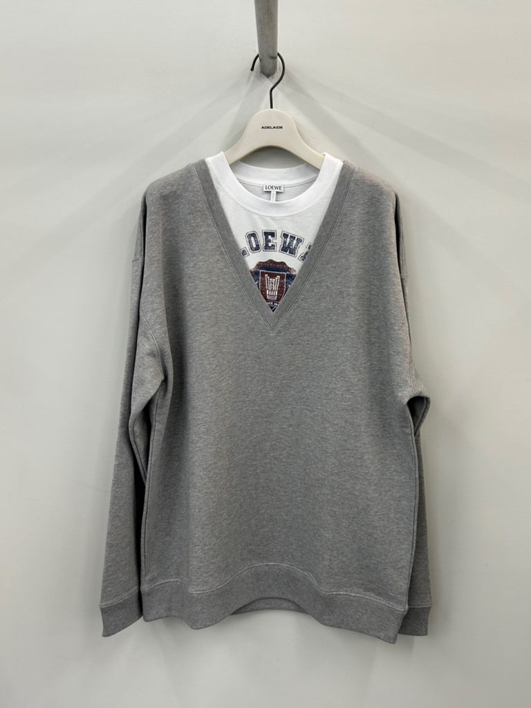 V-NECK SWEATSHIRT GREY