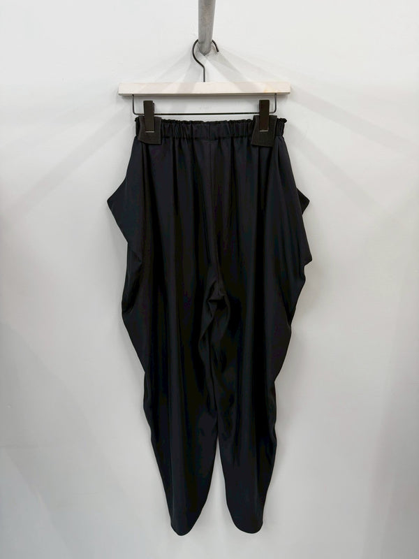 【034-026-WP016】CHAMBRAY DRAPE PANT BLACK