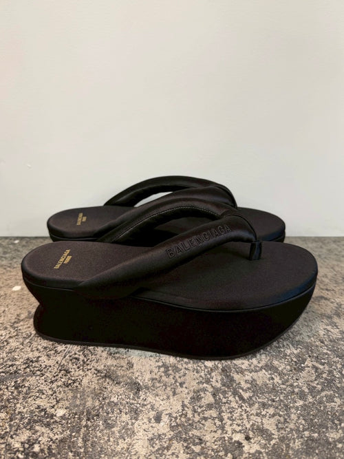 GAETA THONG WED.L 050 BLACK