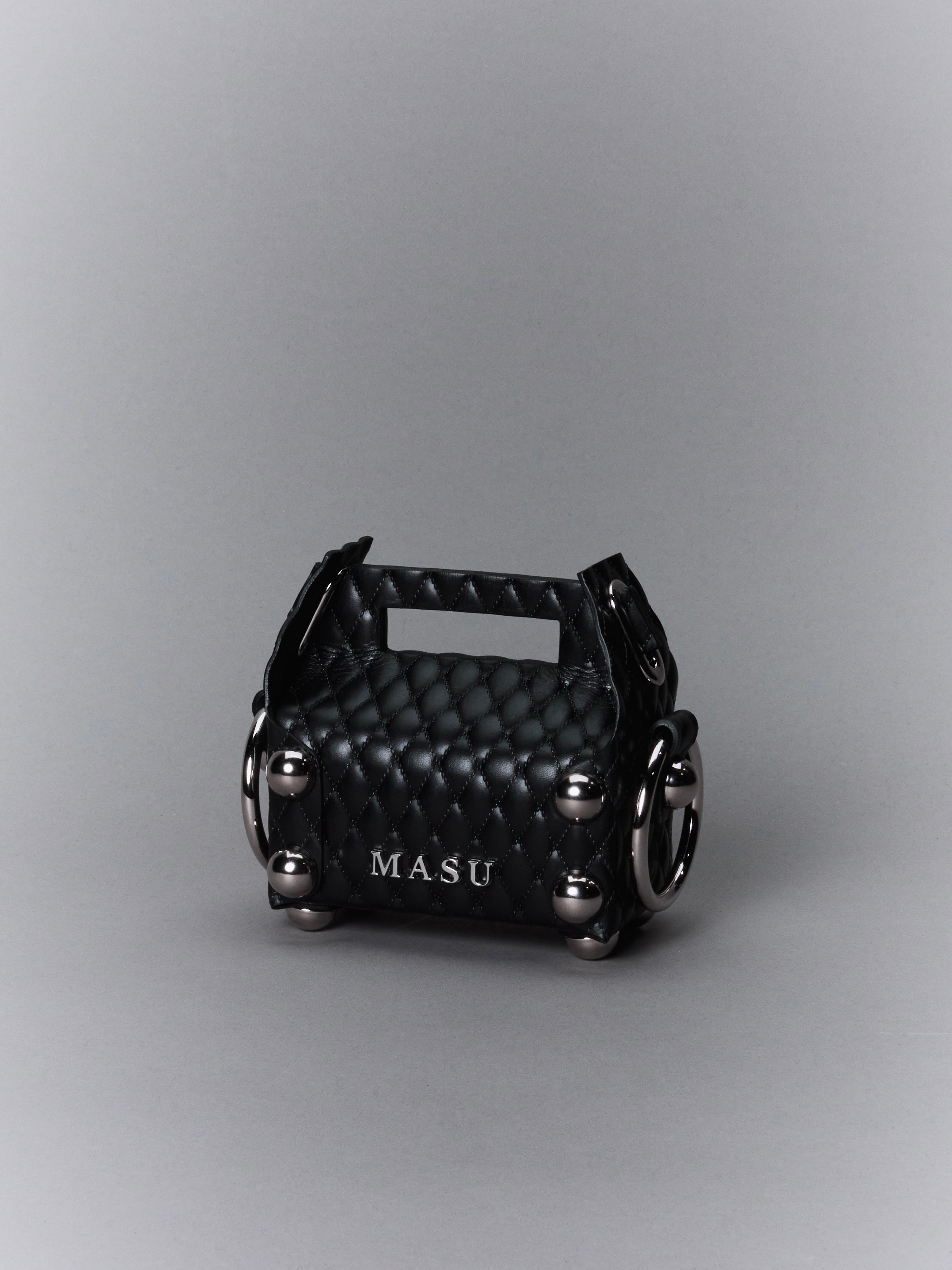 小物 MASU LEATHER CAKE MINI BAG(BLACK) MASU(エムエーエスユー)のLEATHER CAKE MINI BAG BLACK(バッグ