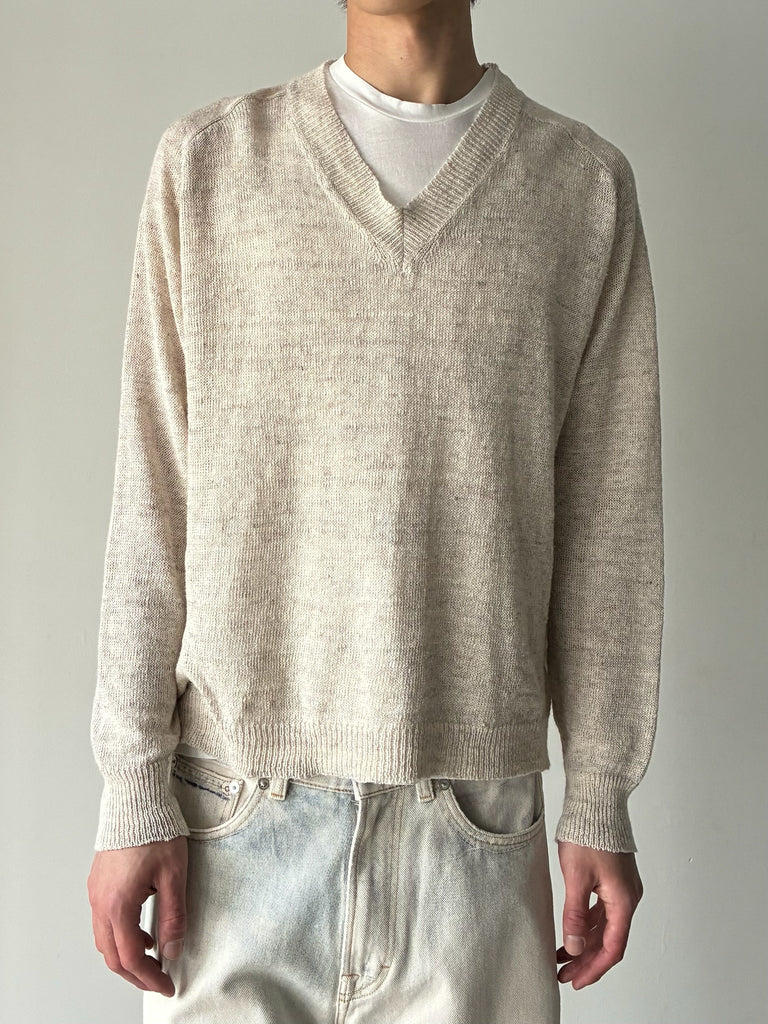 RUE V-NECK OFF WHITE