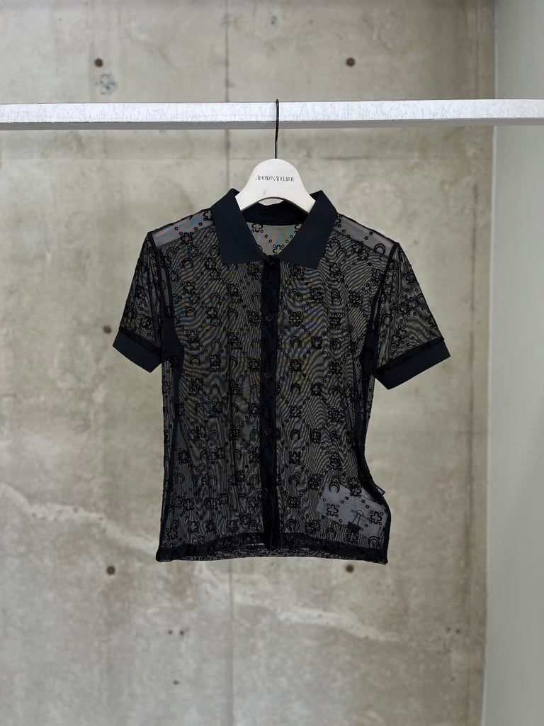 【WSI037ACJER0005】MOONOGRAM MESH FLOCK SS POLO SHIRT BLACK