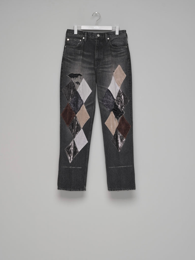 【B26H9PL004】MB DIAMOND STRAIGHT JEANS BLACK