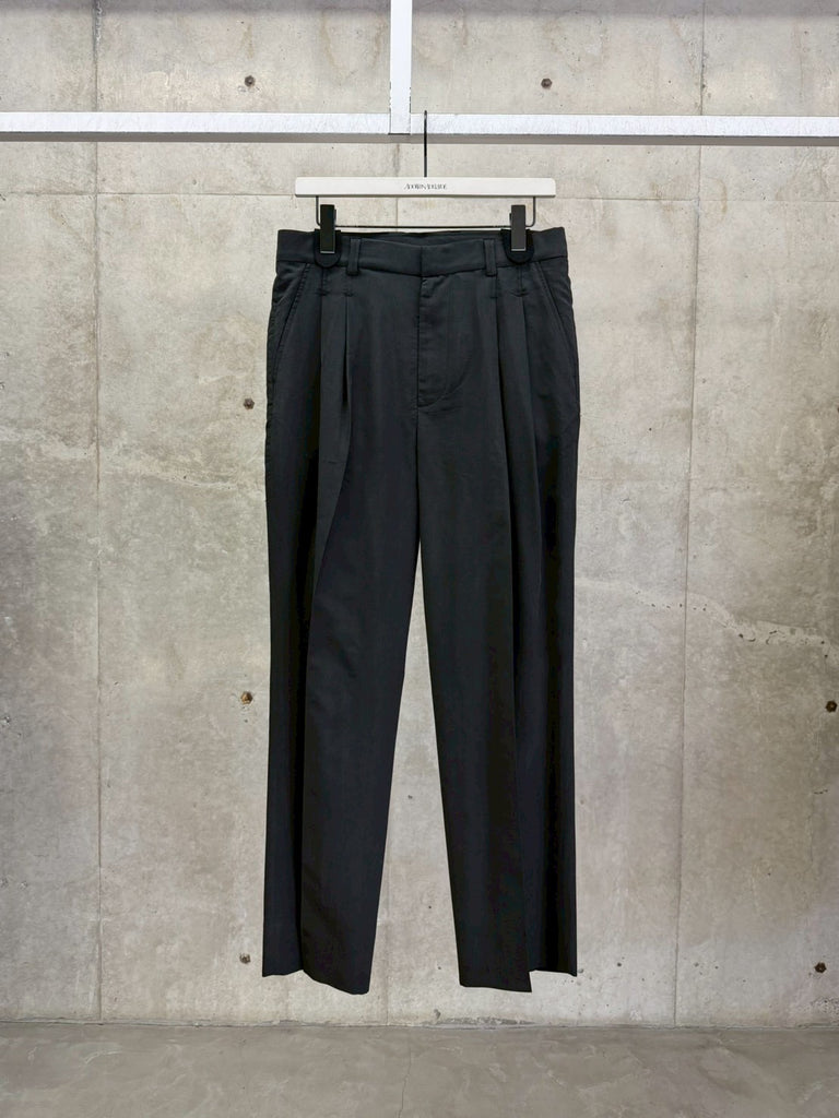 ISSUETHINGS (イシューシングス) |【】シルクタックパンツ BLACK