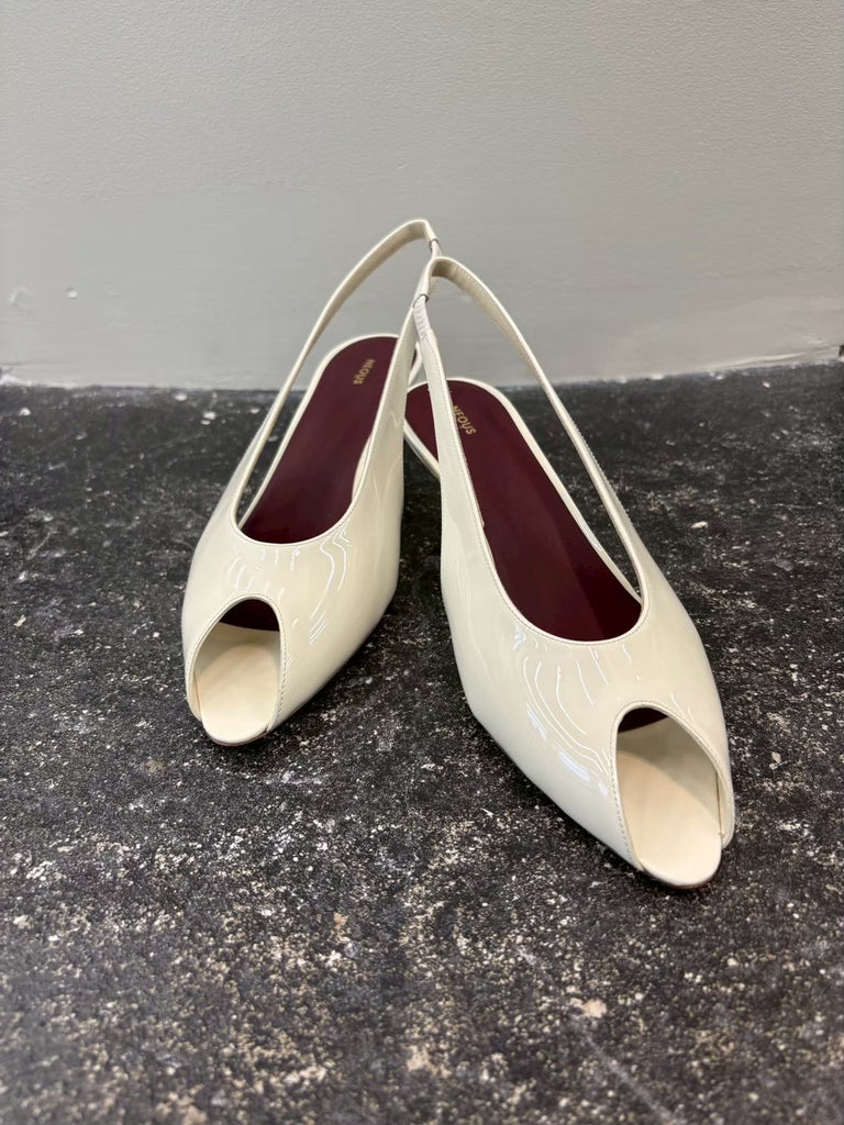 【33NE0200505P10】HAMAL 40 LEATHER WHITE