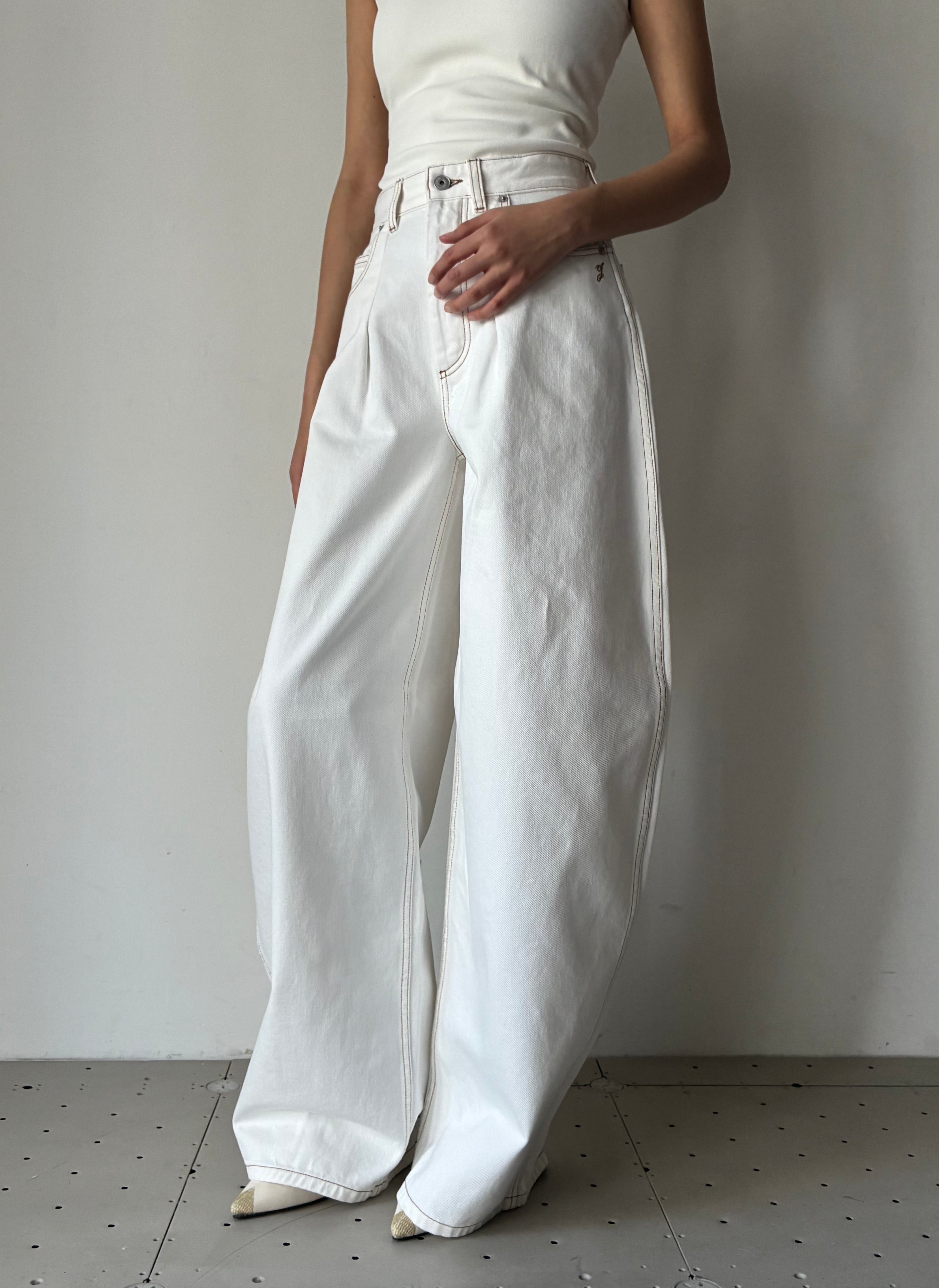 JACQUEMUS (ジャックムス) | LE DE-NIMES OVALO OFF WHITE – ADDITION