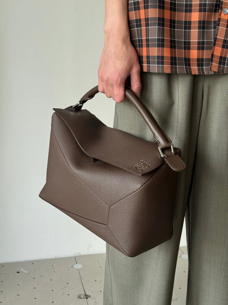PUZZLE EDGE LARGE BROWN