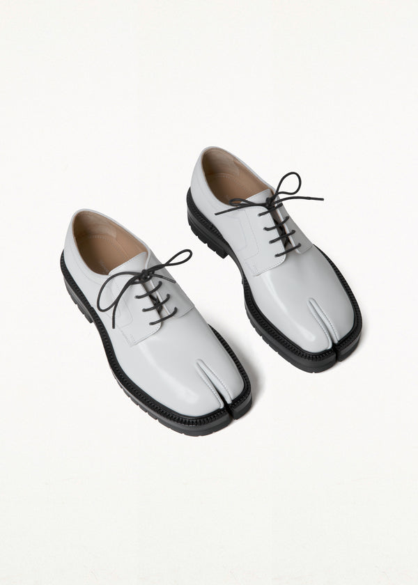 TABI COUNTY LACE-UP WHITE