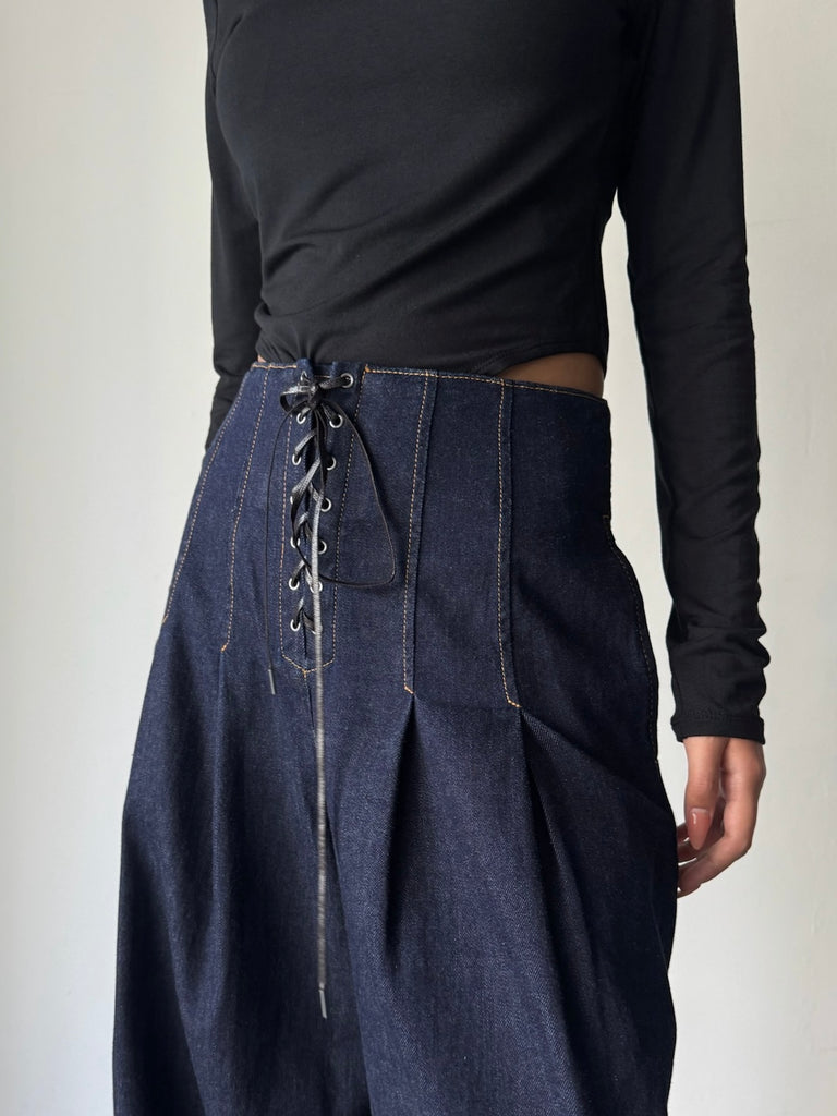 PLEATED WIDE-LEGGED JEANS INDIGO