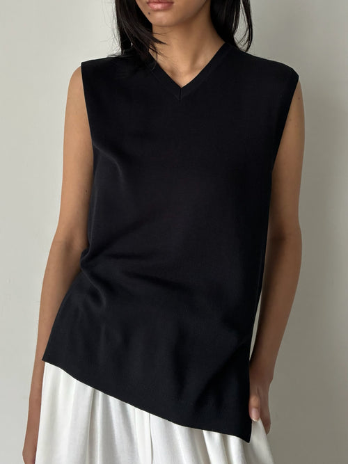CARMY VEST BLACK
