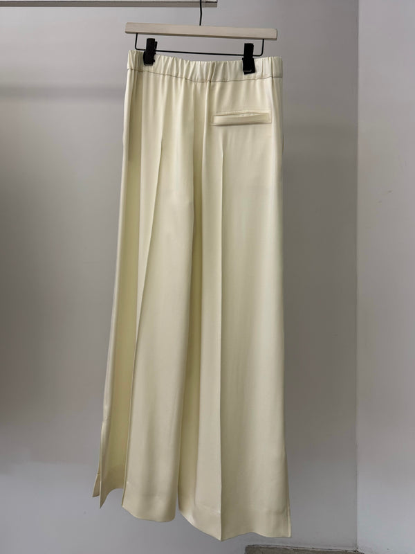 【J02KA0181J76018】TROUSER 05 AW 30 FIT 2 IVORY