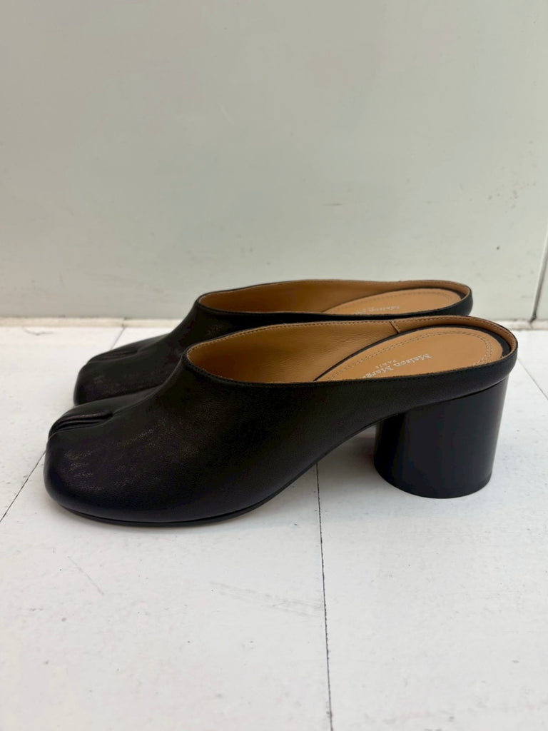 MAISON MARGIELA (メゾンマルジェラ) | TABI PUMP MULES H60