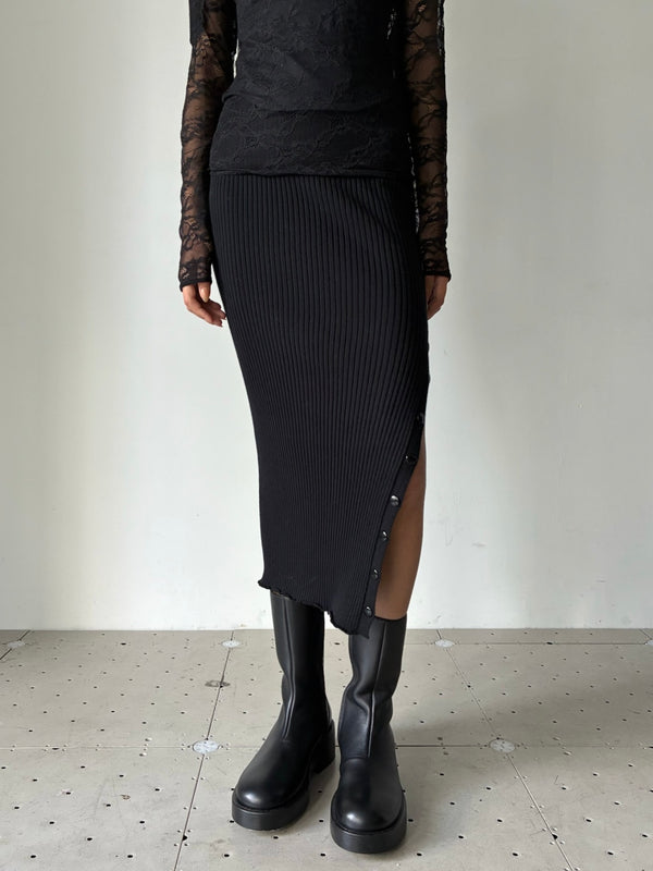 MULTI SNAP LIGHT RIB SKIRT BLACK