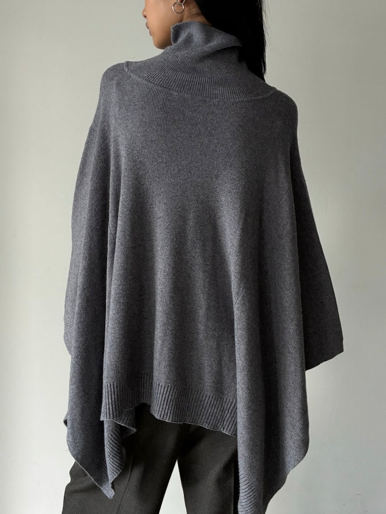 SQUARE BOX KNIT GREY
