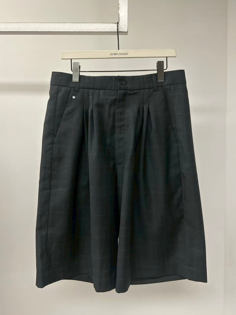 【3032】ULTRAWIDEPLEATED SHORTS LL907 BLACK & WHITE THIN CHECKED BLACK