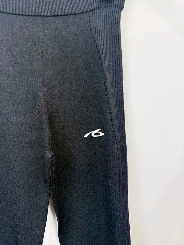 【875633-T5355-1000】ATHL. Legging BLACK