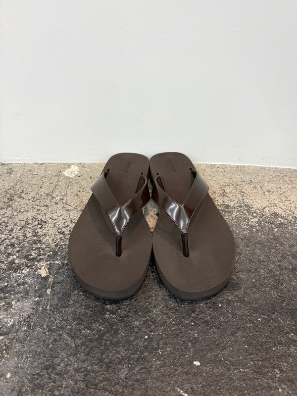 【34NE0100523AS23】FLEGE LEATHER FLATS BROWN