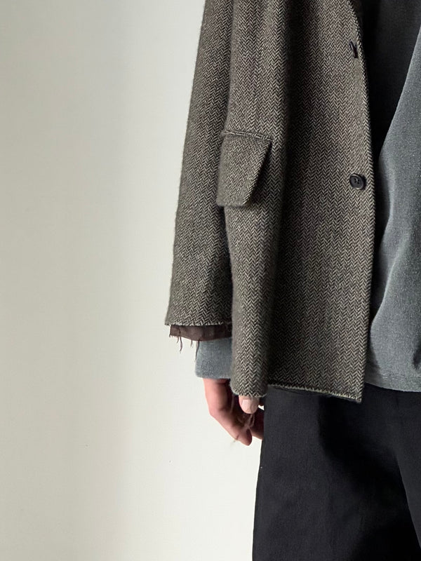 ISSUETHINGS x ADDITION ADELAIDE EXCLUSIVE JACKET KHAKI