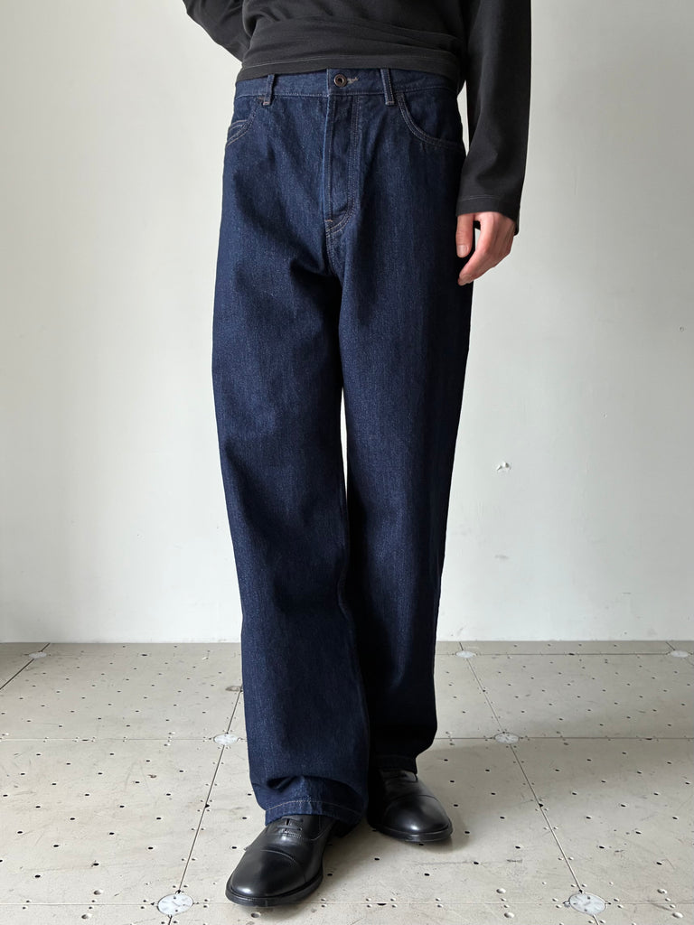 TAILORED SELVEDGE JEANS IN JAPANESE DENIM INDIGO