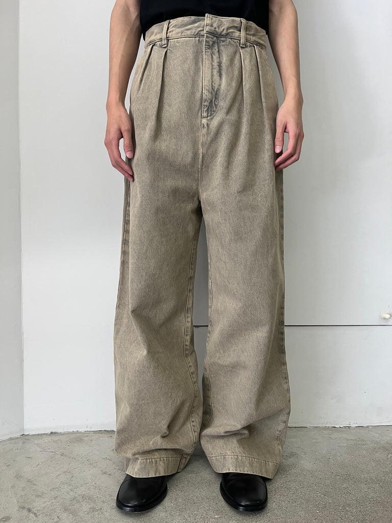 PLEATED TROUSERS BEIGE