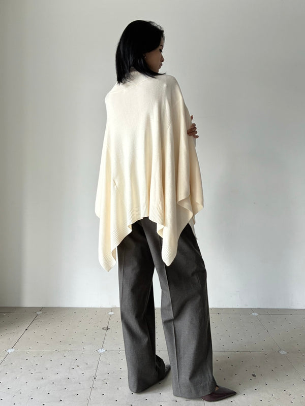 SQUARE BOX KNIT OFF WHITE