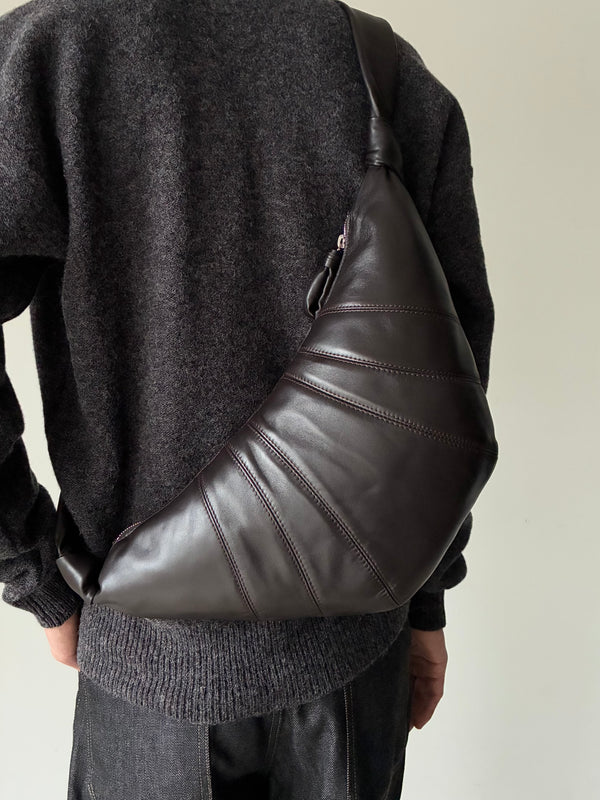 MEDIUM CROISSANT BAG BROWN
