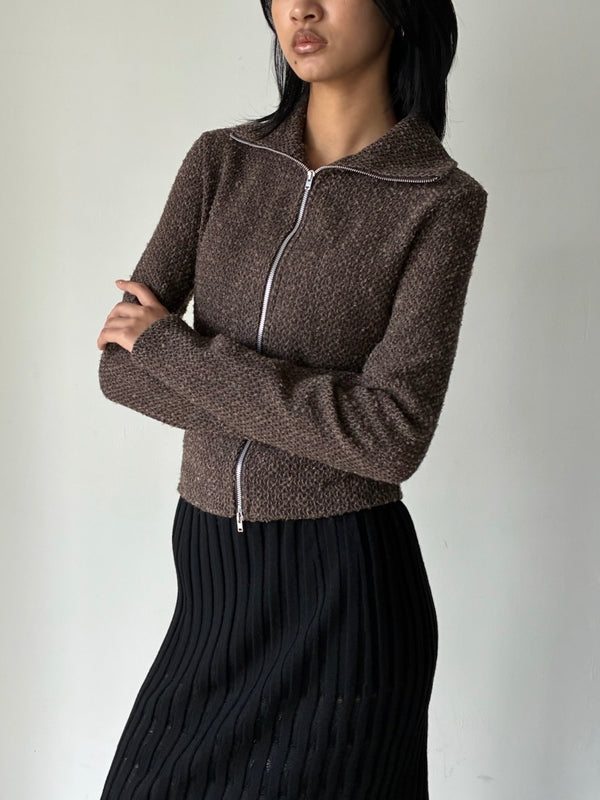 SLIM ZIP LONGSLEEVE BROWN