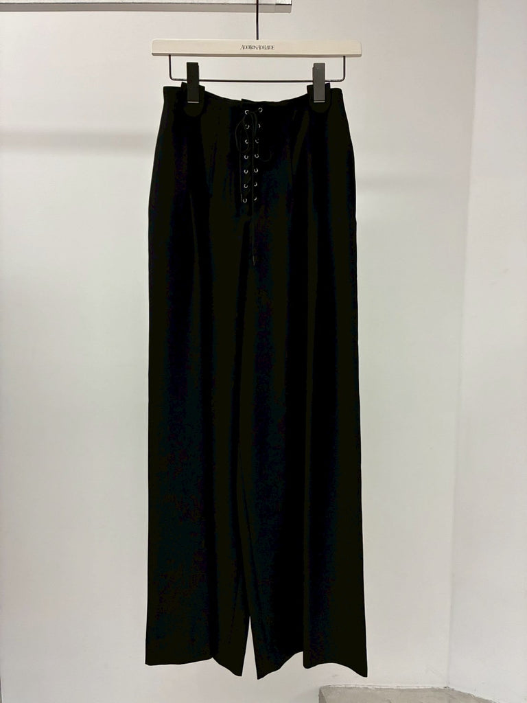PLEATED PANTS BLACK
