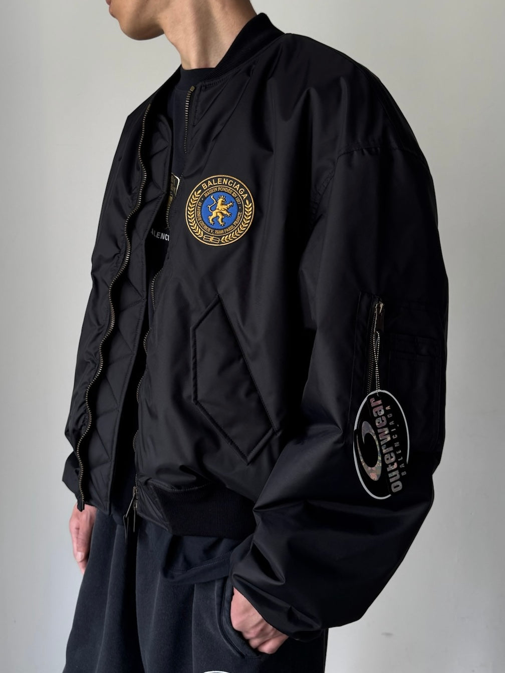 BALENCIAGA(バレンシアガ) | LARGE FIT BOMBER BLACK – ADDITION ADELAIDE