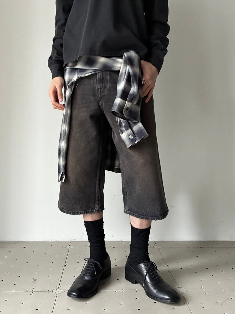 CAPRI CUT BLACK