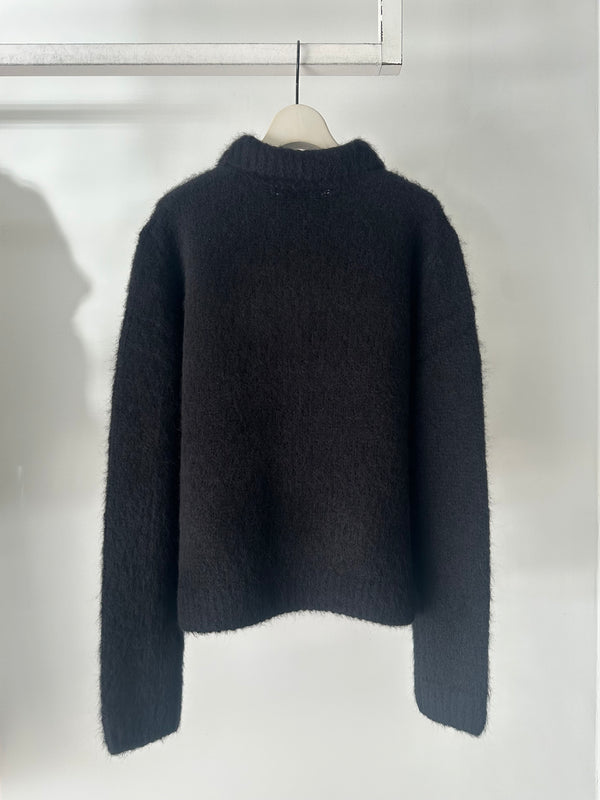 【262-021230】04360-MORA 4709 M.K.CARDIGAN BLACK