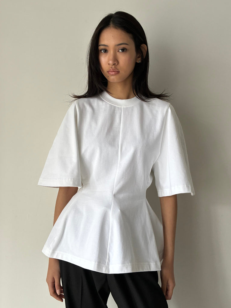 SHAPED TSHIRT WHITE