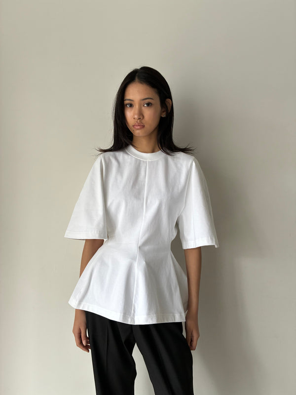 SHAPED TSHIRT WHITE