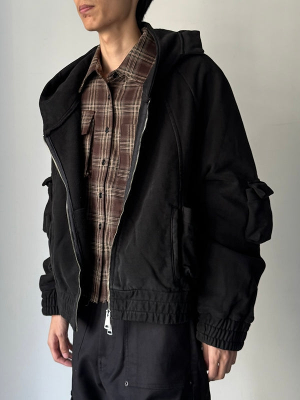 ZIP UP CARGO HOODIE BLACK