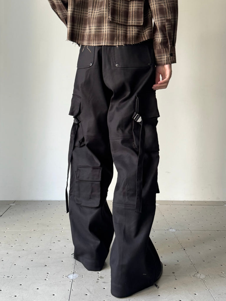 MR POOPY PANTS BLACK