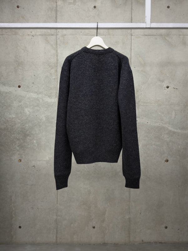 【V-NECK SWEATER】V-NECK SWEATER CHARCOAL