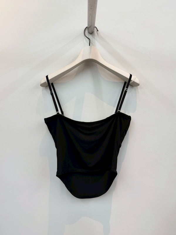 Collagen Curved Line Tube Top BLACK
