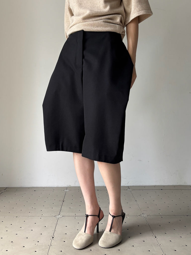 【26HSOW00621AW00637】LE SHORT CUBISTO BLACK