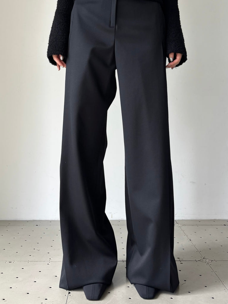 【326CPA652WO0132】WIDE-LEG WOOL PANTS WITH PLEAT BLACK