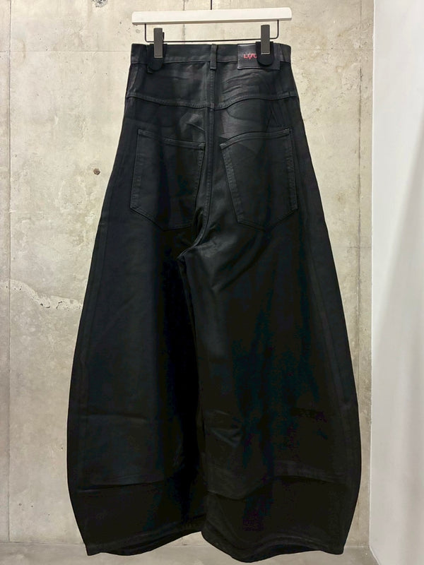 COATED DOUBLE XL JEANS BLACK