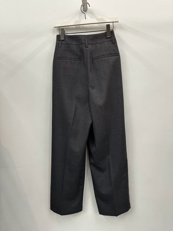 【036-026-WP010】Wool Brend Tuck Trousers GREY